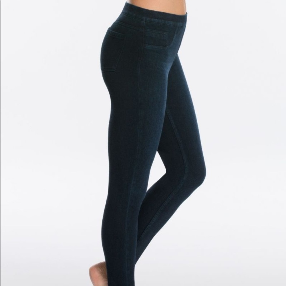 SPANX Jeanish Leggings. NWT.